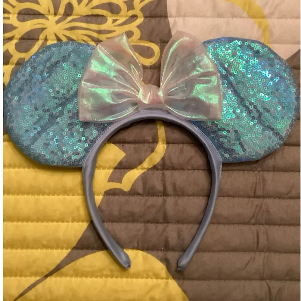 NWOT Disney Princess Cinderella Elsa blue sequins iridescent bow ear headband